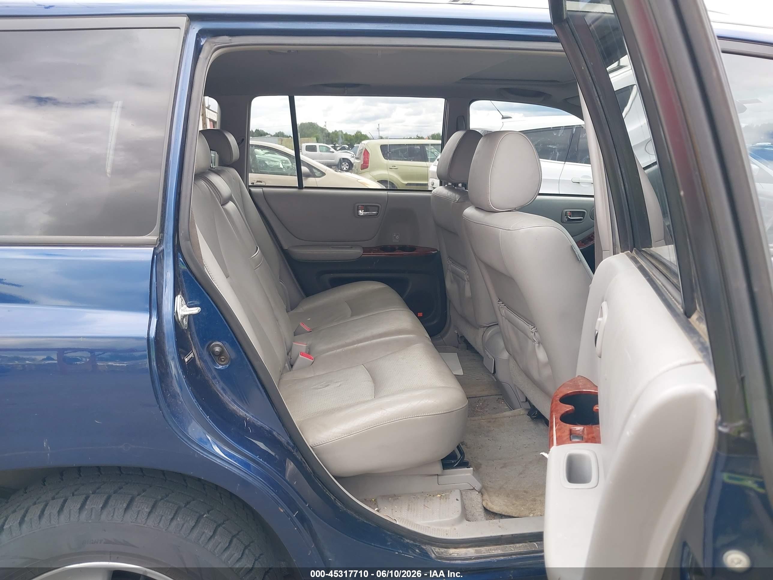 2005 Toyota Highlander Limited V6 Синий vin: JTEEP21A850087492