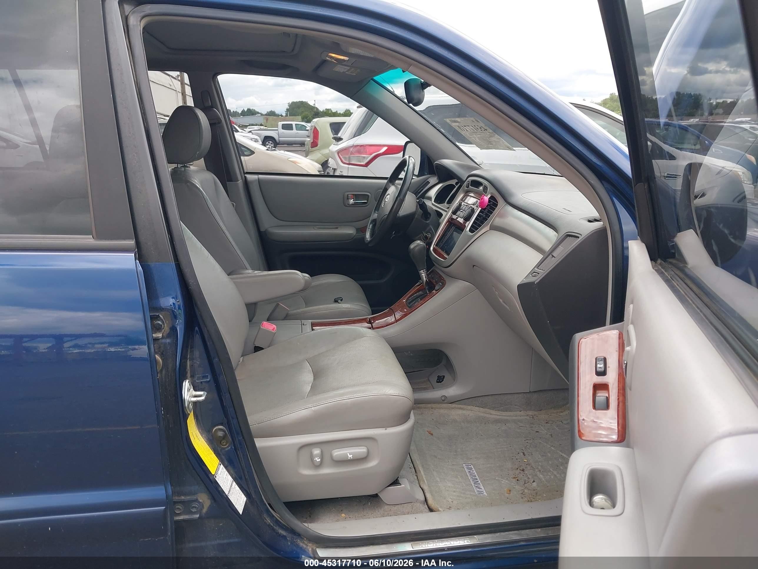 2005 Toyota Highlander Limited V6 Синий vin: JTEEP21A850087492