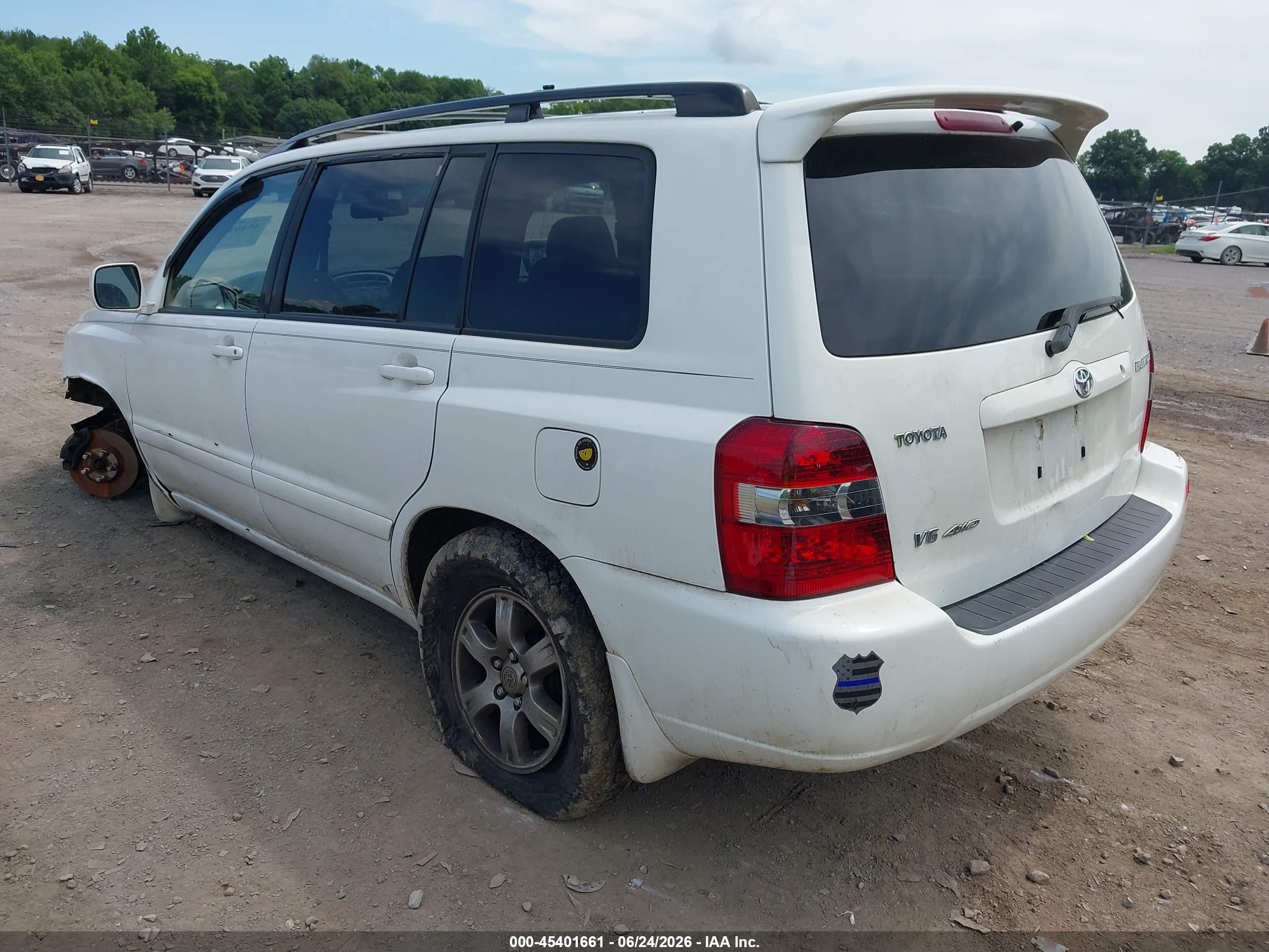 2005 Toyota Highlander V6 White vin: JTEEP21A850089324