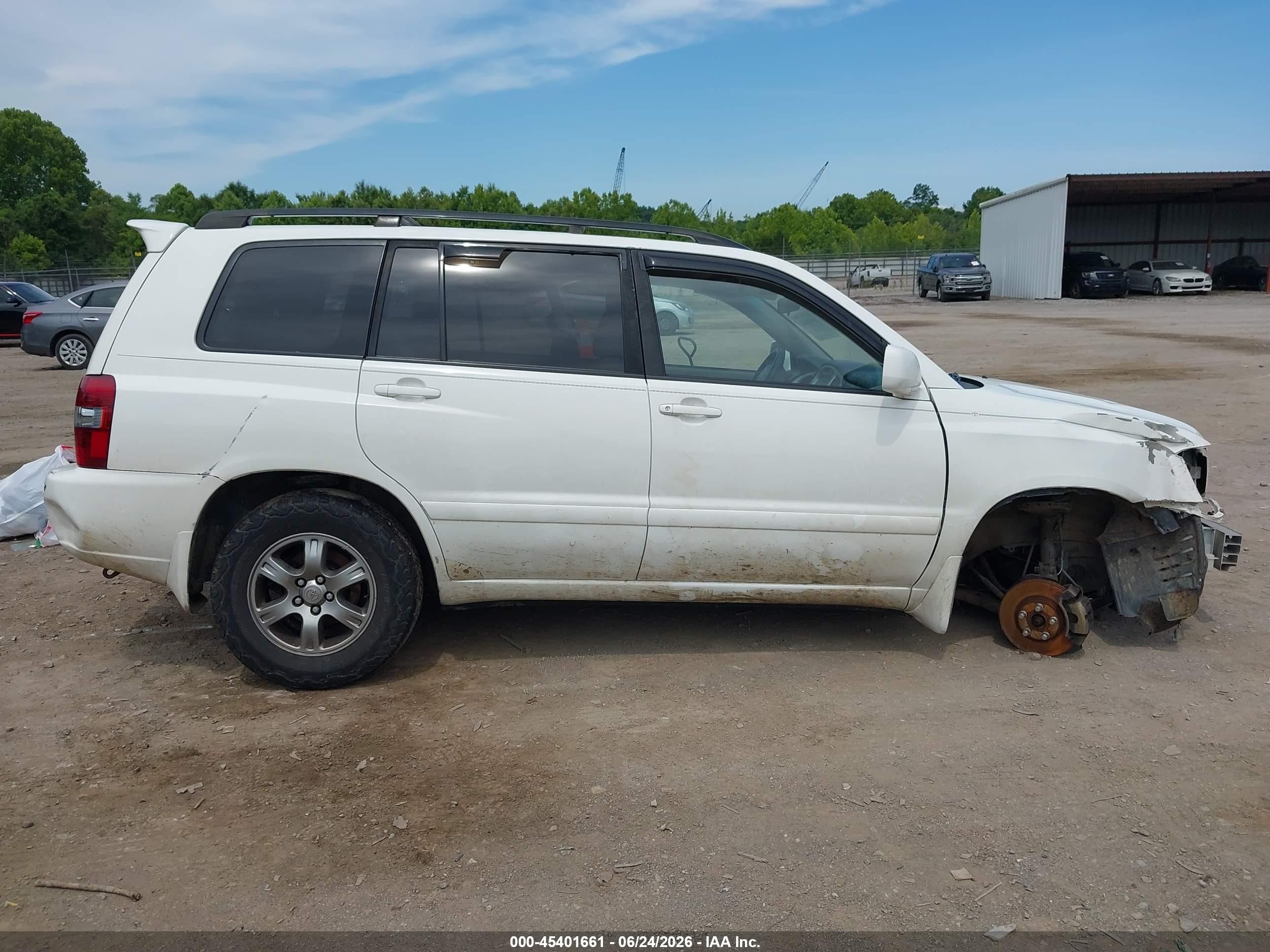 2005 Toyota Highlander V6 White vin: JTEEP21A850089324