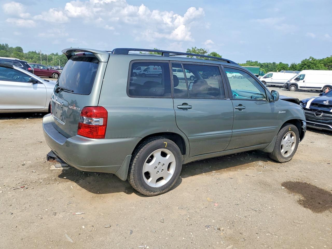 2005 Toyota Highlander Limited Green vin: JTEEP21A850092160