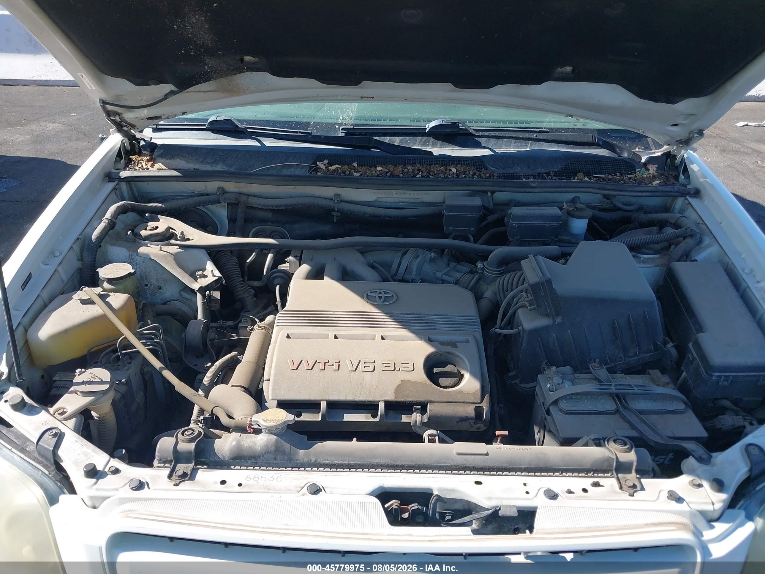 2005 Toyota Highlander V6 White vin: JTEEP21A850114965