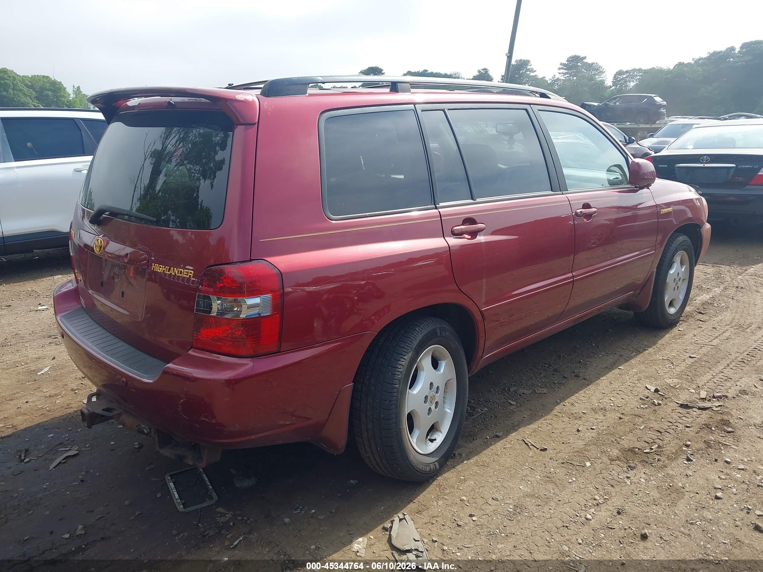 2006 Toyota Highlander Limited V6 Red vin: JTEEP21A860157560