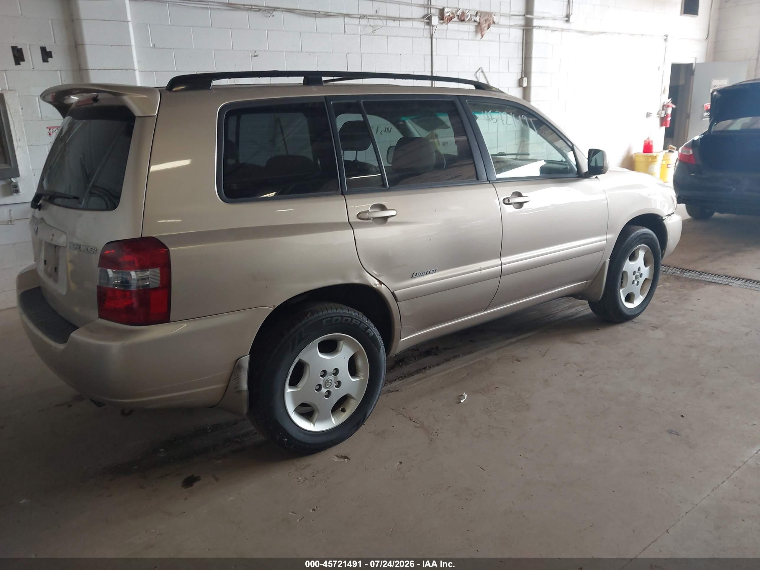 2006 Toyota Highlander Limited V6 Желто-коричневый vin: JTEEP21A860175752