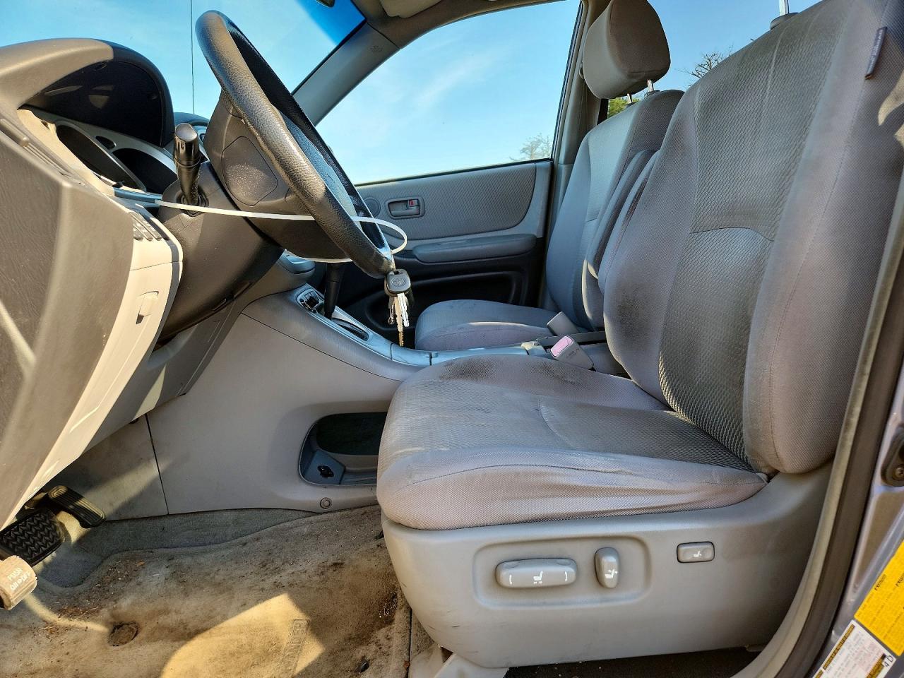 2004 Toyota Highlander Base Blue vin: JTEEP21A940007678