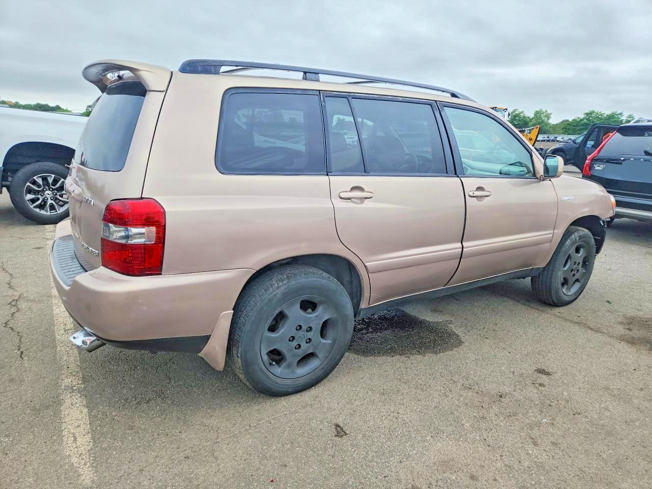 2005 Toyota Highlander Limited Tan vin: JTEEP21A950127014