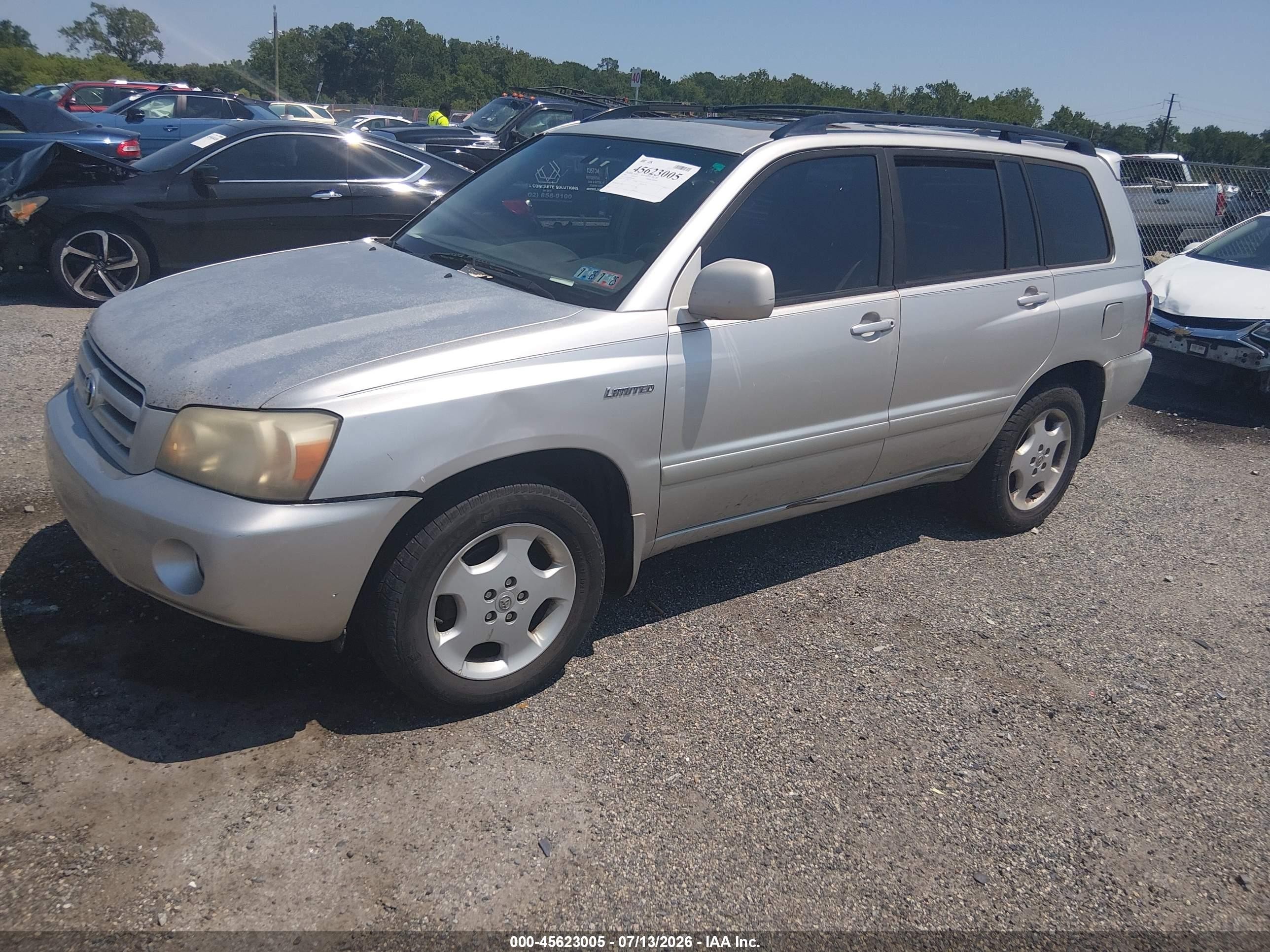 2005 Toyota Highlander Limited V6 Tan vin: JTEEP21A950128017
