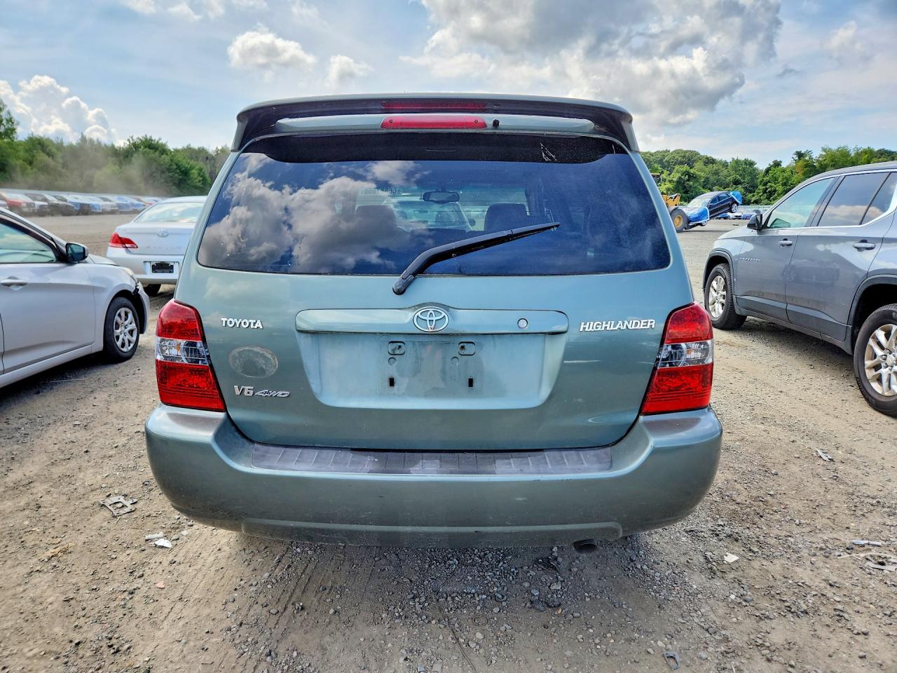 2005 Toyota Highlander Limited Green vin: JTEEP21A950129314