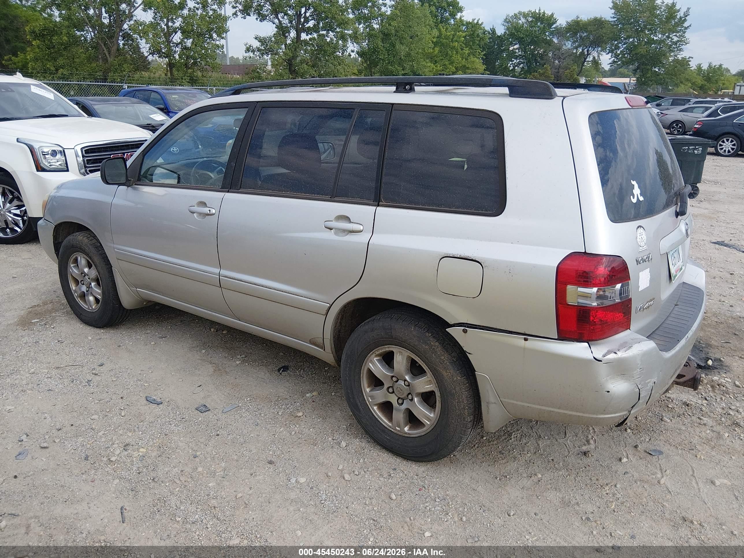 2005 Toyota Highlander V6 Silver vin: JTEEP21A950129751