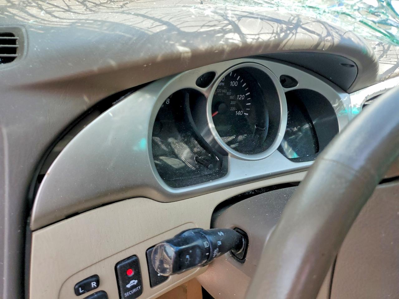 2006 Toyota Highlander Limited White vin: JTEEP21A960169989