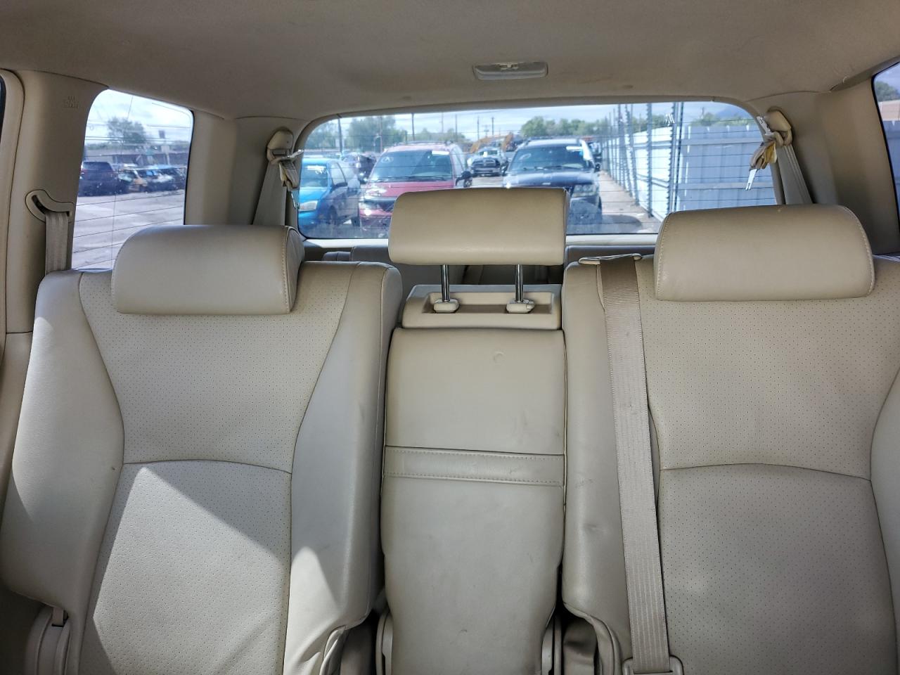 2006 Toyota Highlander Limited Gold vin: JTEEP21A960183620