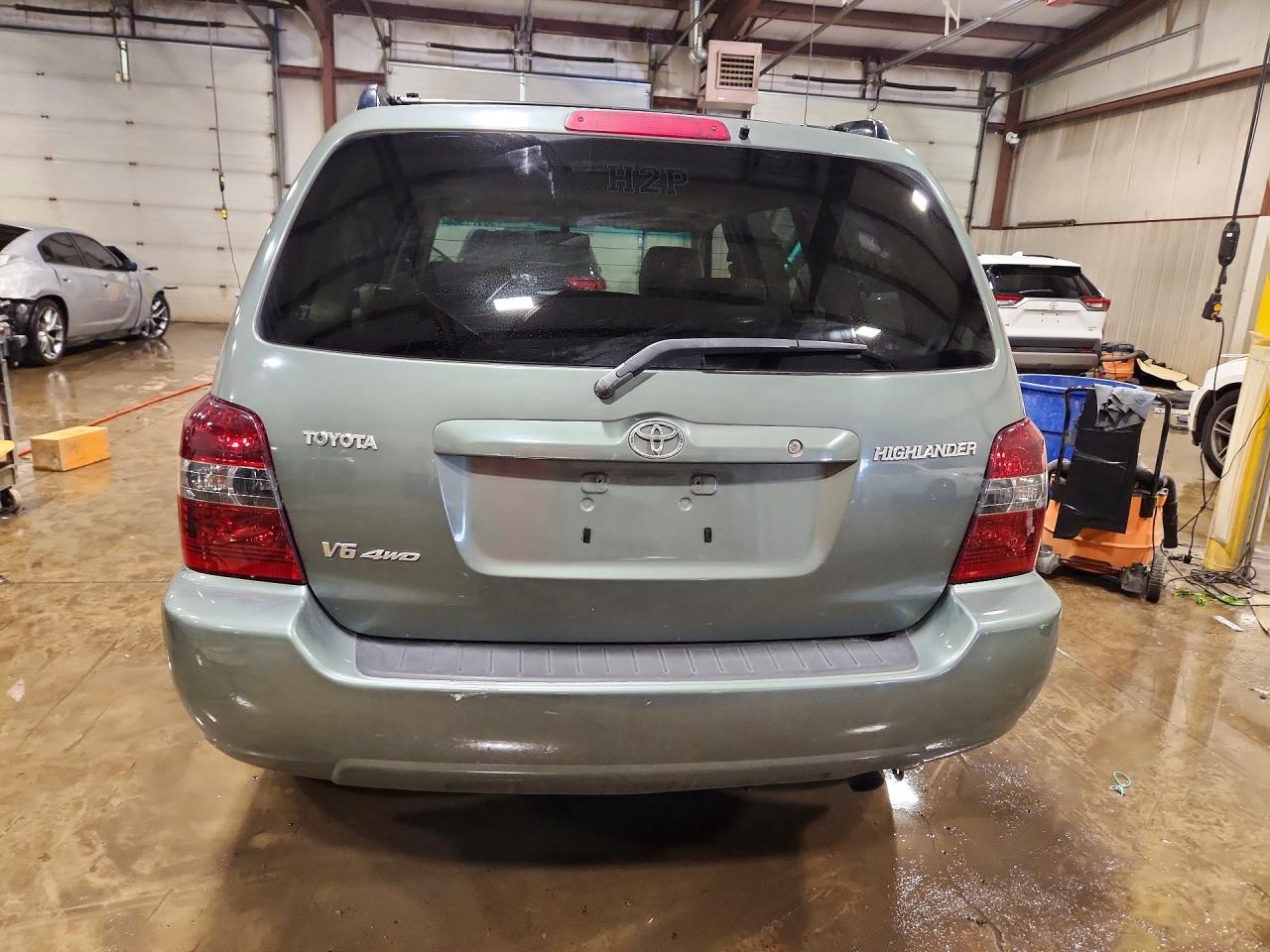 2006 Toyota Highlander Limited Green vin: JTEEP21A960183634