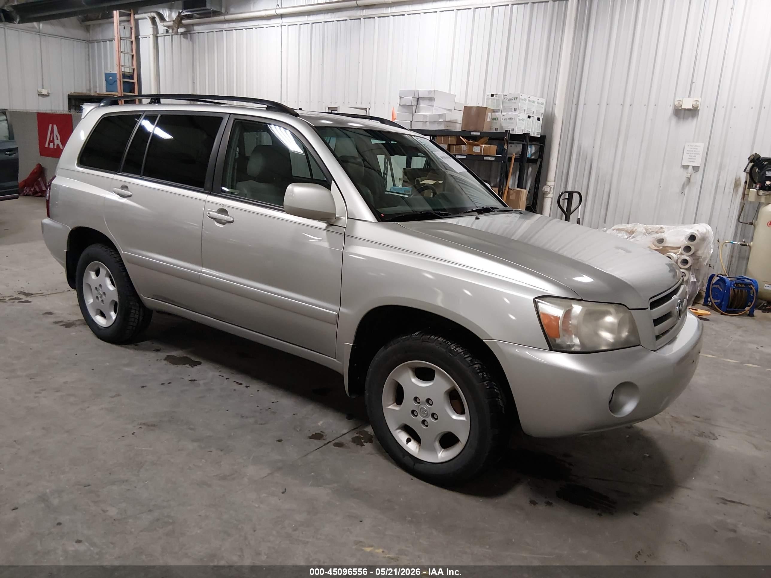 2007 Toyota Highlander Limited V6 Silver vin: JTEEP21A970210798