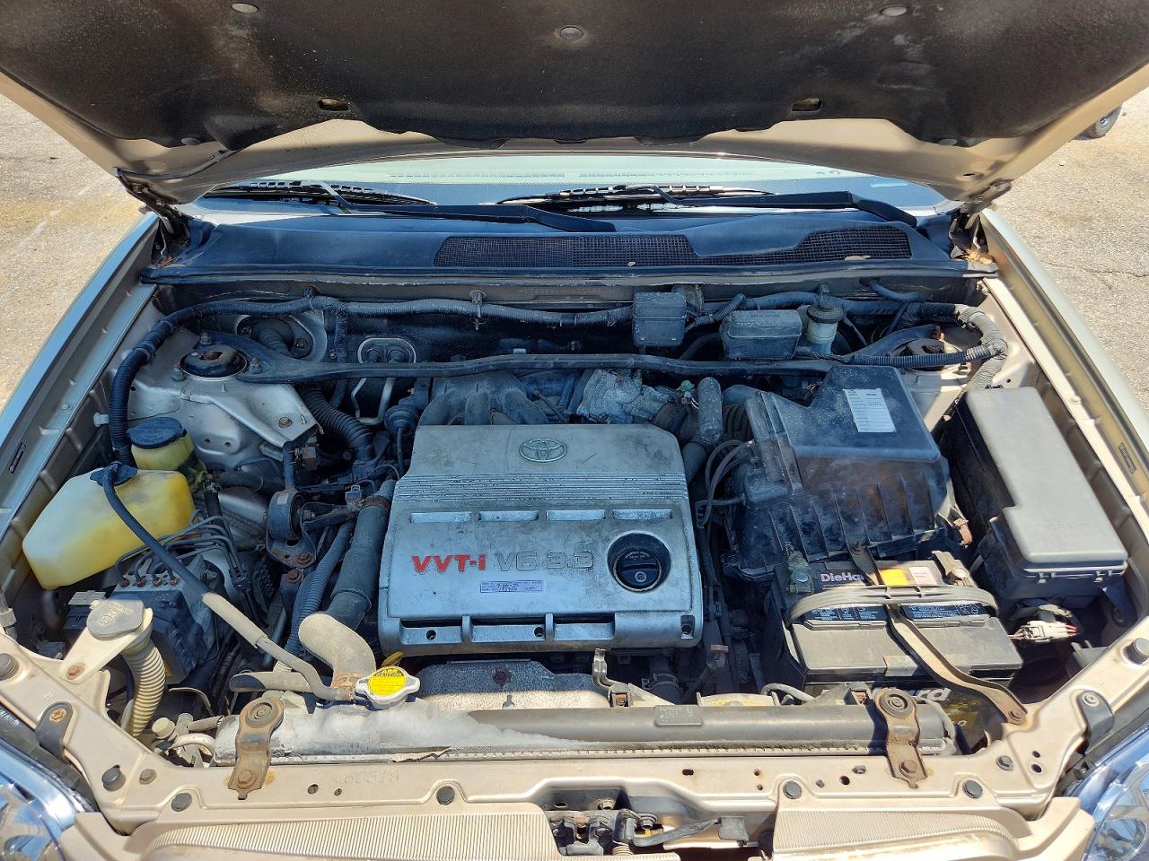 2004 Toyota Highlander Limited Gold vin: JTEEP21AX40002019