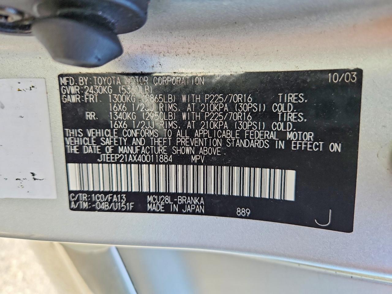 2004 Toyota Highlander Base Silver vin: JTEEP21AX40011884