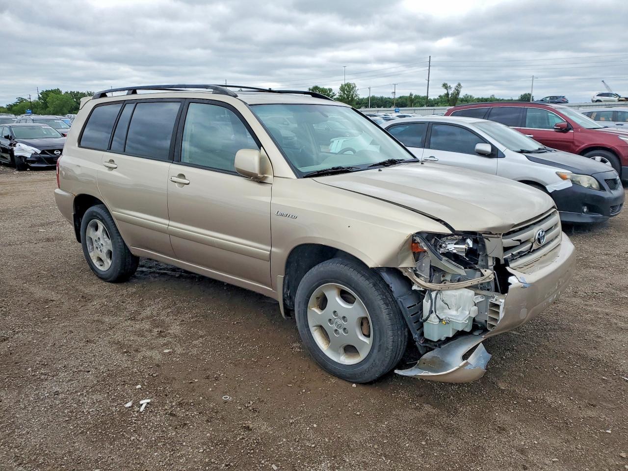 2004 Toyota Highlander Limited Gold vin: JTEEP21AX40042844