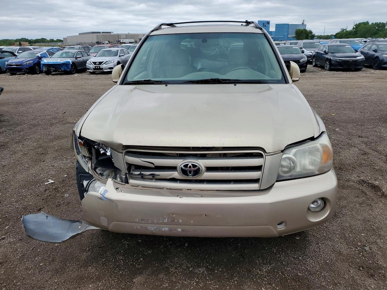 2004 Toyota Highlander Limited Gold vin: JTEEP21AX40042844
