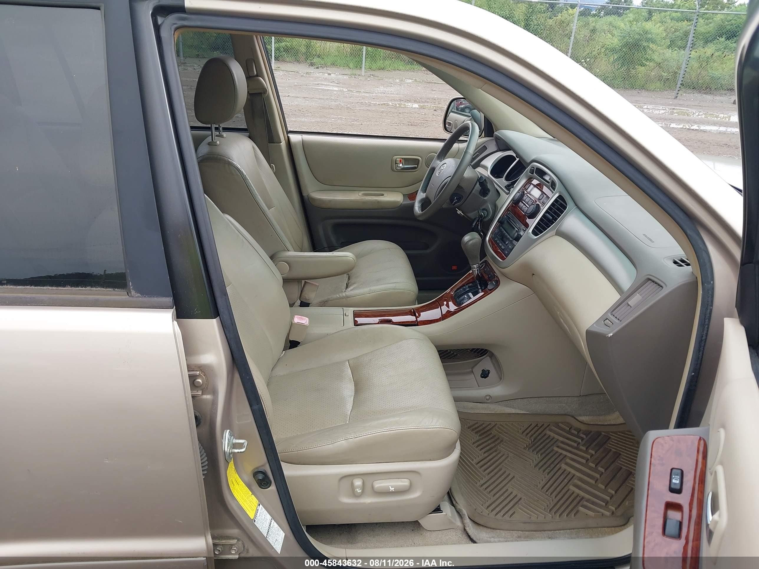 2005 Toyota Highlander Limited V6 Золотой vin: JTEEP21AX50123845