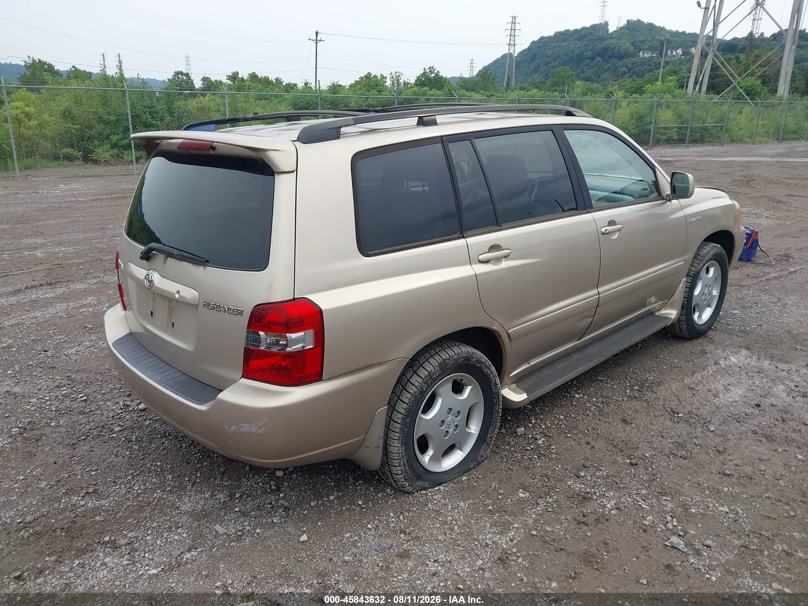 2005 Toyota Highlander Limited V6 Золотой vin: JTEEP21AX50123845