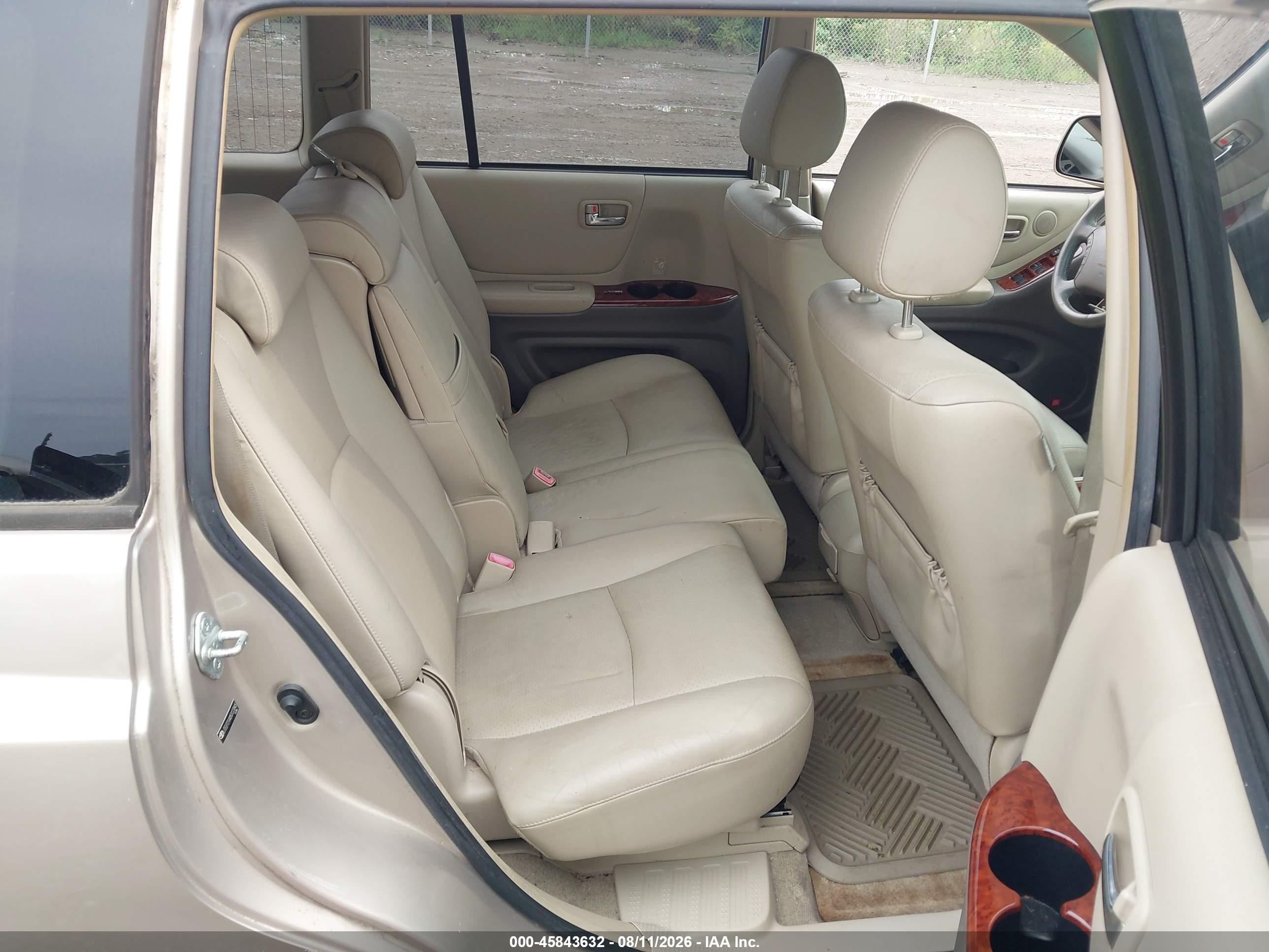 2005 Toyota Highlander Limited V6 Золотой vin: JTEEP21AX50123845
