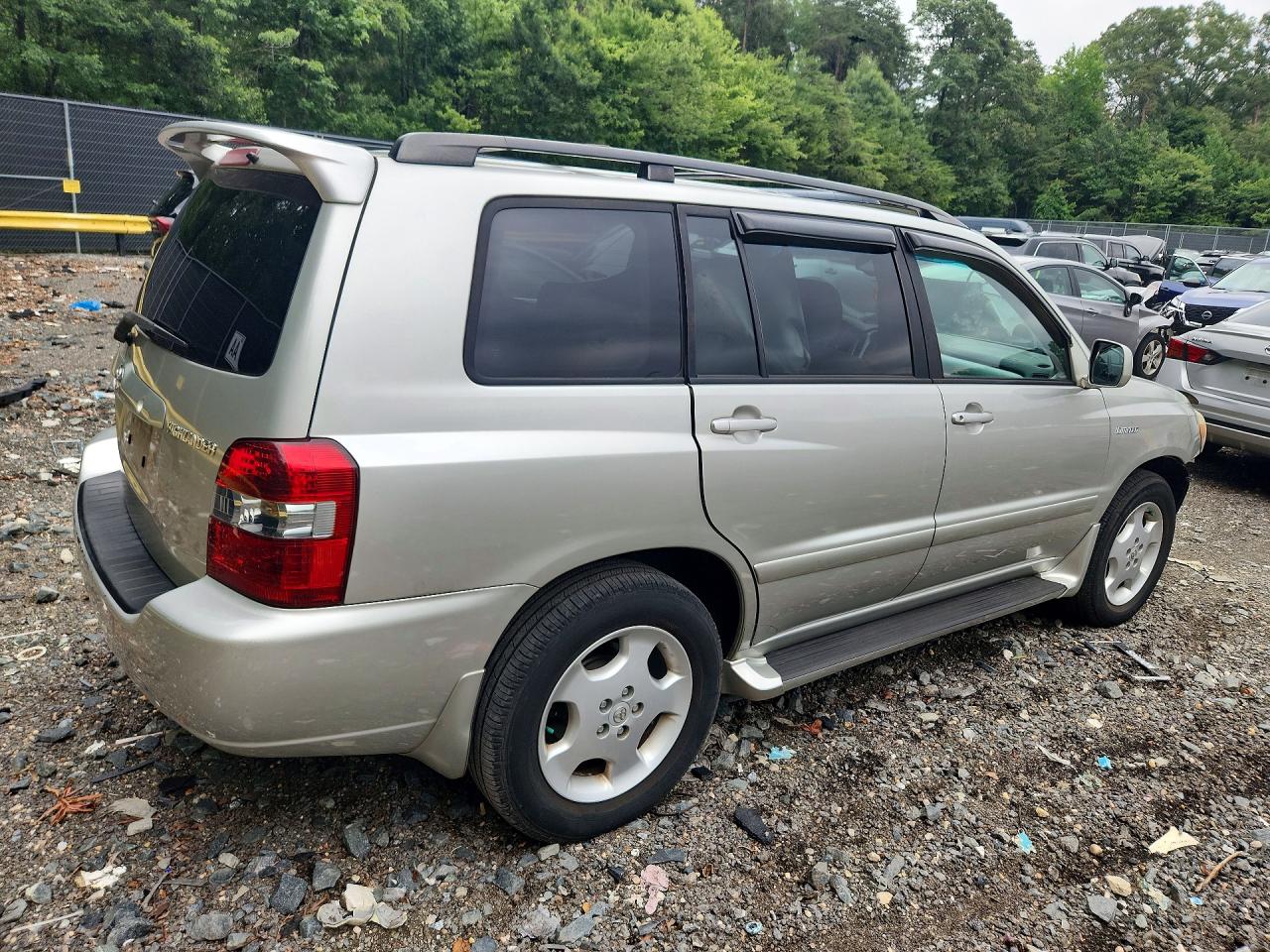 2005 Toyota Highlander Limited Silver vin: JTEEP21AX50126308