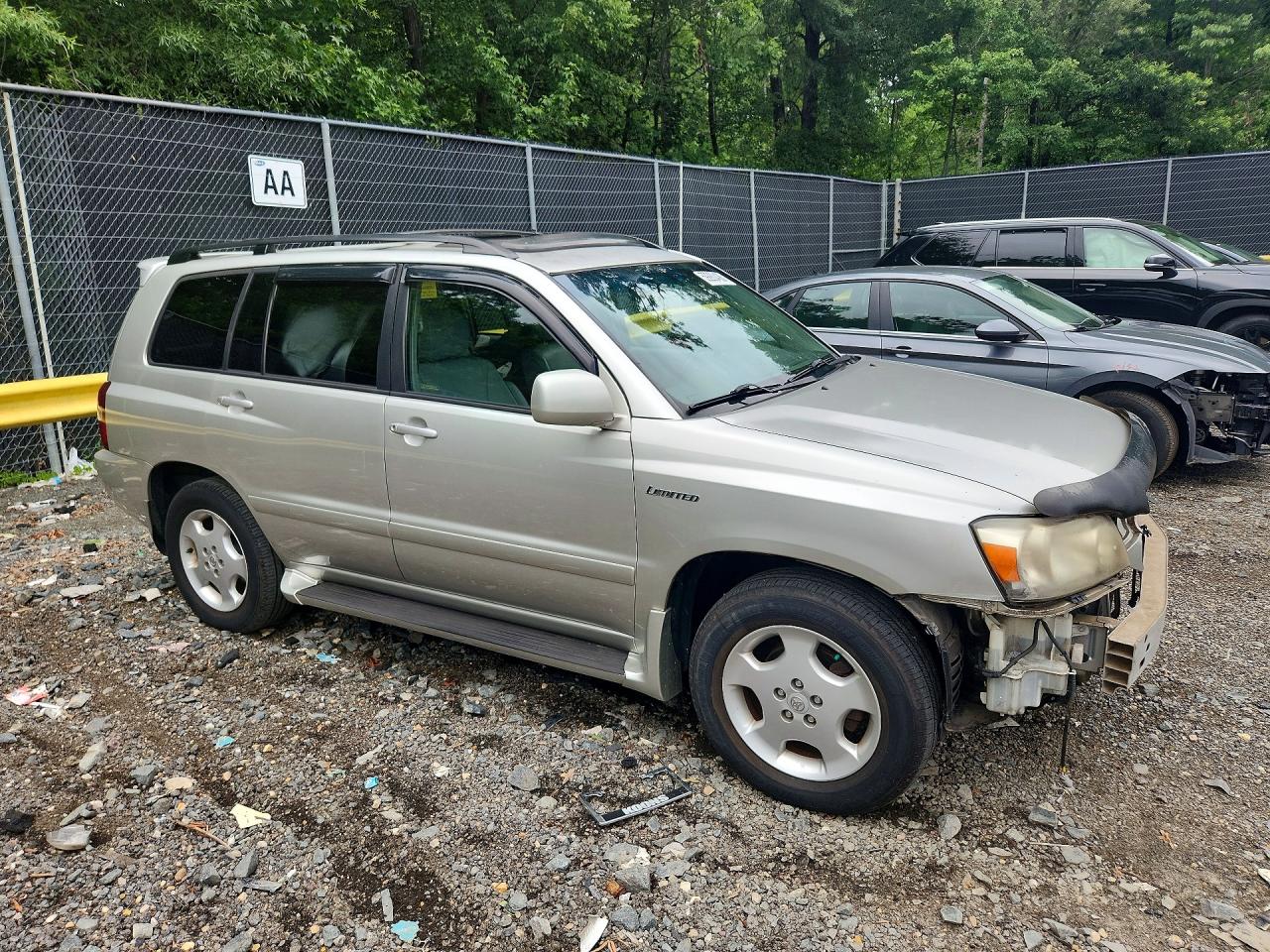 2005 Toyota Highlander Limited Silver vin: JTEEP21AX50126308
