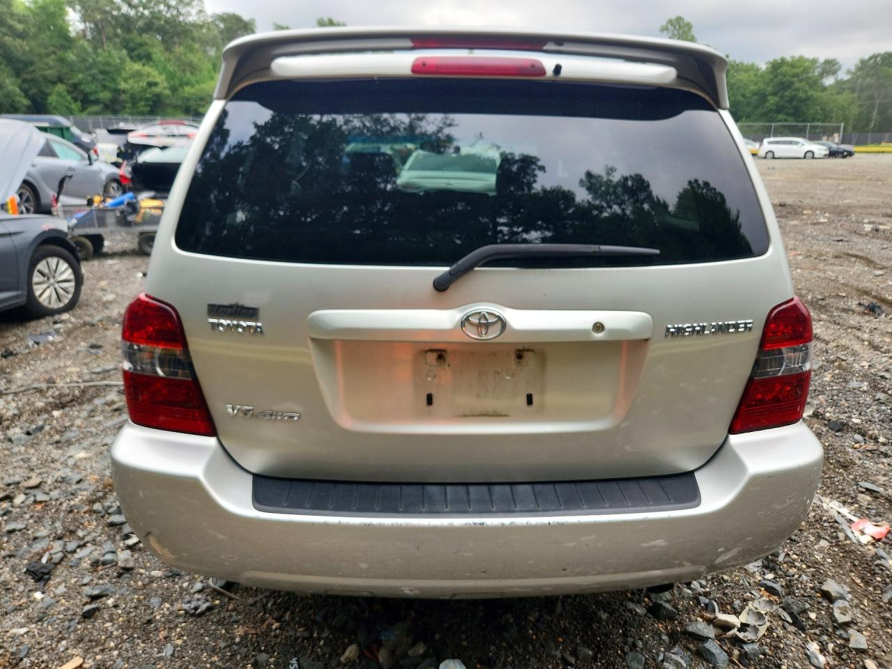2005 Toyota Highlander Limited Silver vin: JTEEP21AX50126308