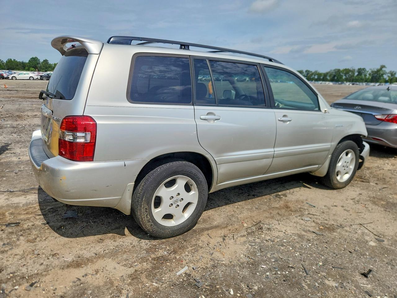 2005 Toyota Highlander Limited Silver vin: JTEEP21AX50129001
