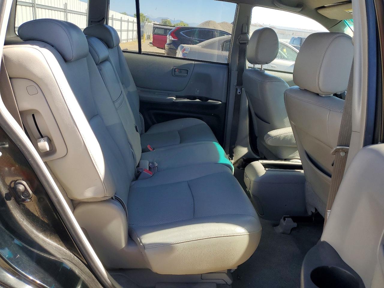 2007 Toyota Highlander Base Black vin: JTEEP21AX70202290