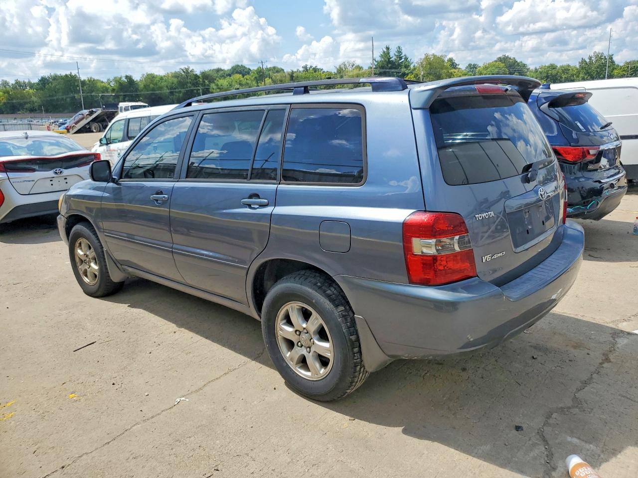 2007 Toyota Highlander Base Blue vin: JTEEP21AX70210311