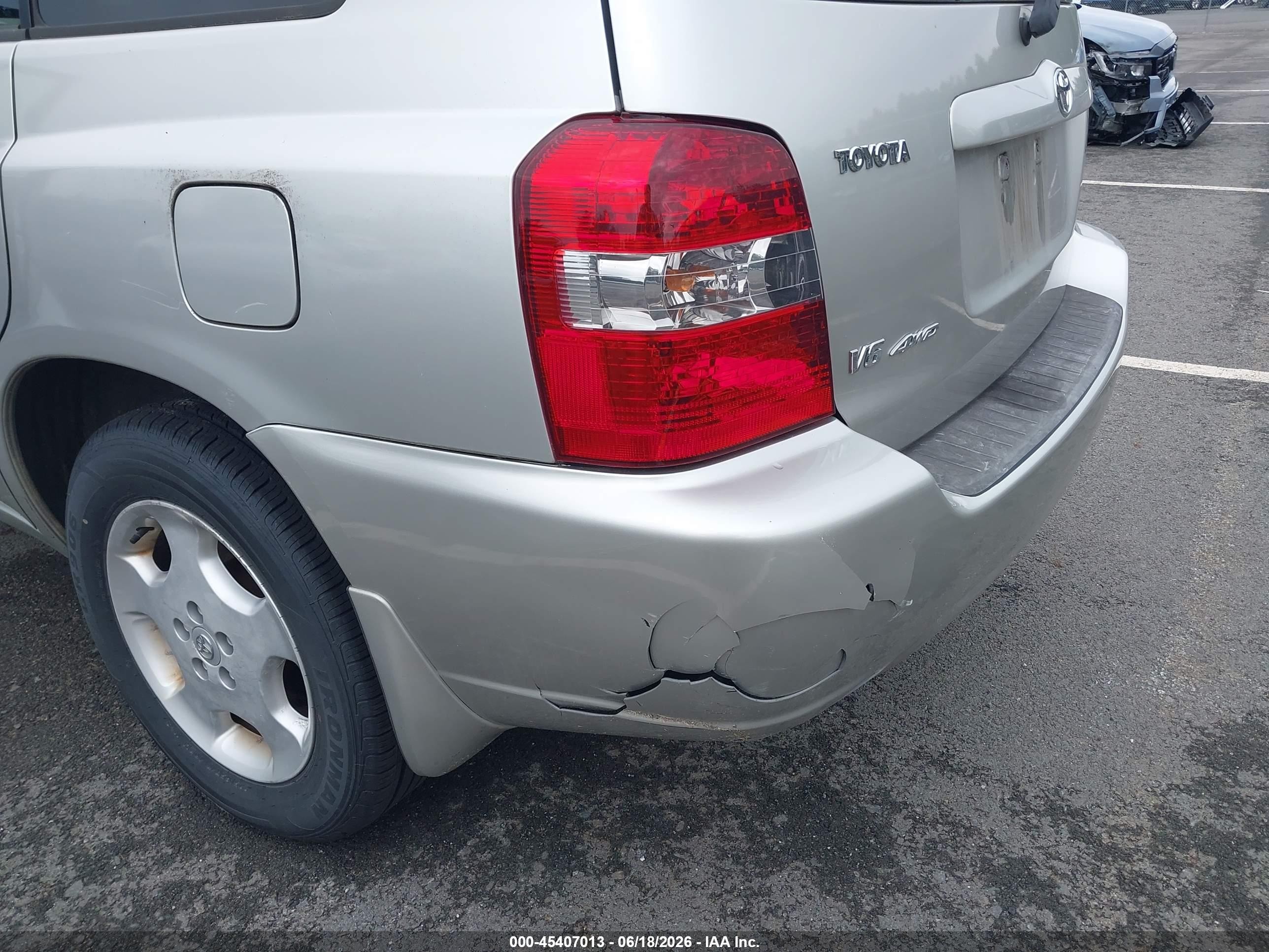2007 Toyota Highlander Limited W/3rd Row Silver vin: JTEEP21AX70215962