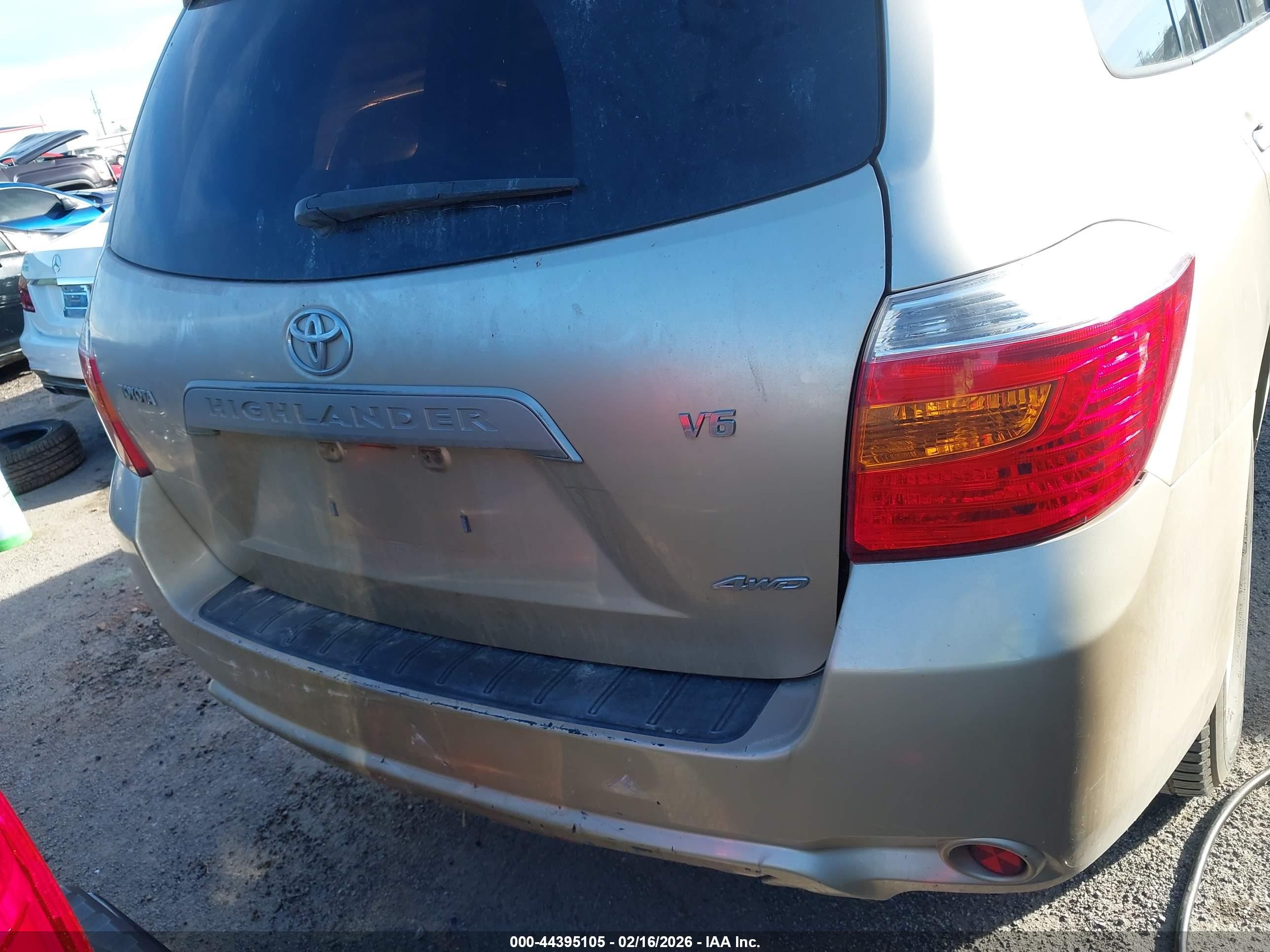 2009 Toyota Highlander   Gold vin: JTEES41A292116960