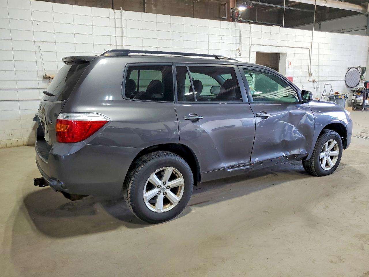 2009 Toyota Highlander Base Gray vin: JTEES41A292117591