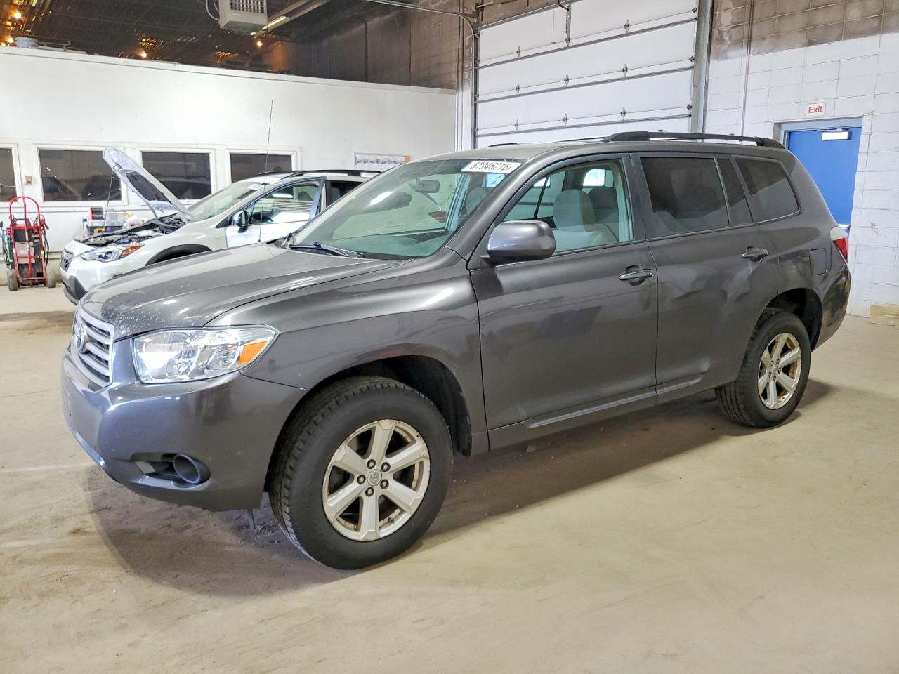 2009 Toyota Highlander Base Gray vin: JTEES41A292117591