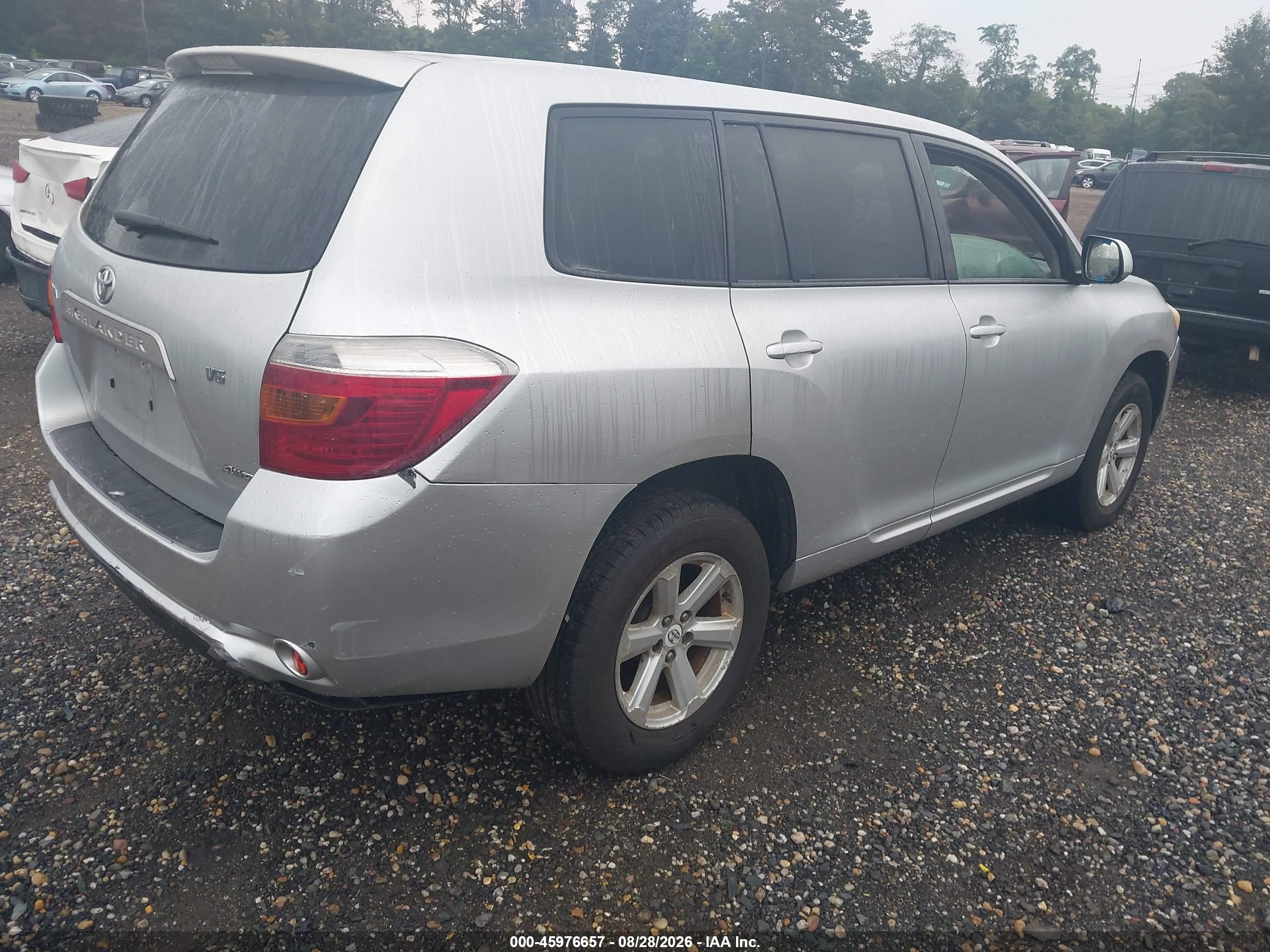 2008 Toyota Highlander   Silver vin: JTEES41A382026005