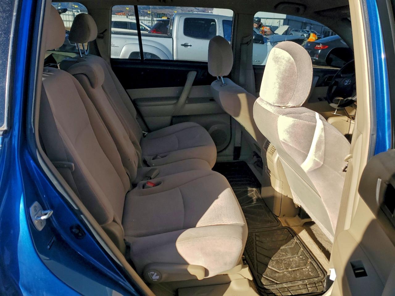 2008 Toyota Highlander Blue vin: JTEES41A482054055