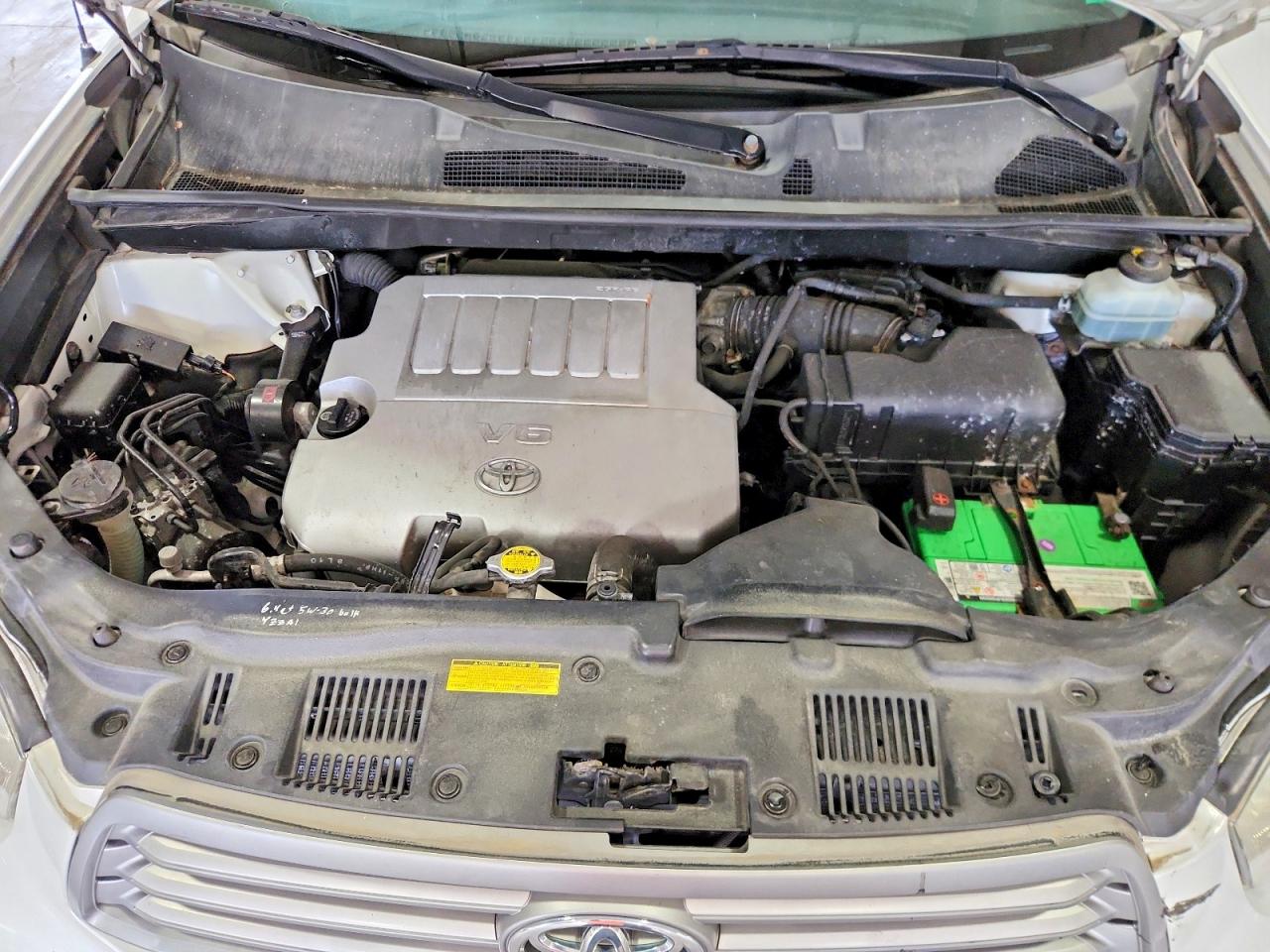 2009 Toyota Highlander Base Белый vin: JTEES41A592129167
