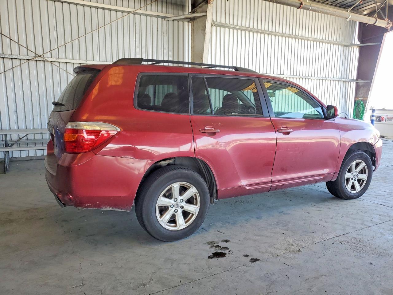 2008 Toyota Highlander Base Burgundy vin: JTEES41A682052159