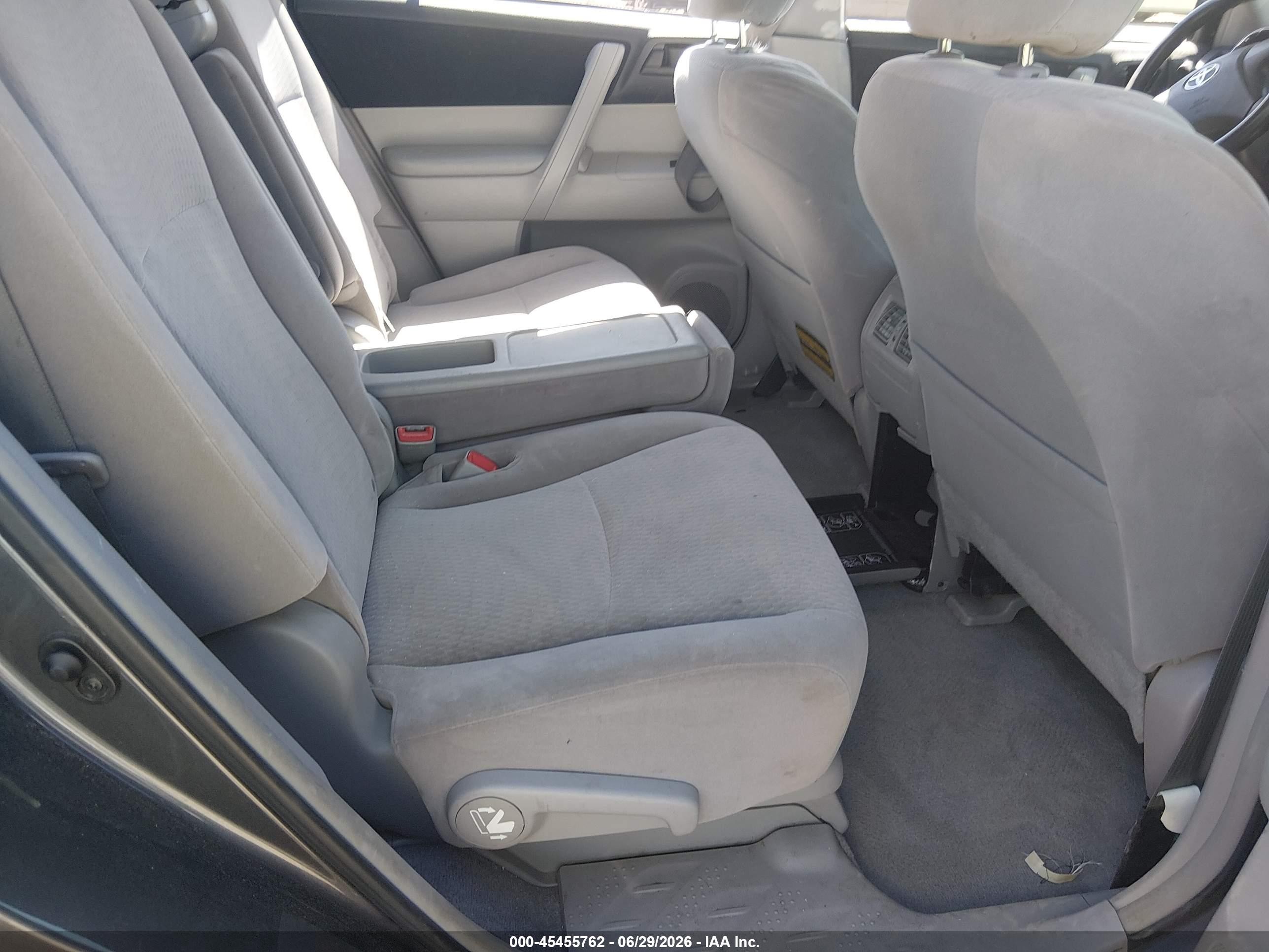 2008 Toyota Highlander   Black vin: JTEES41A982003442