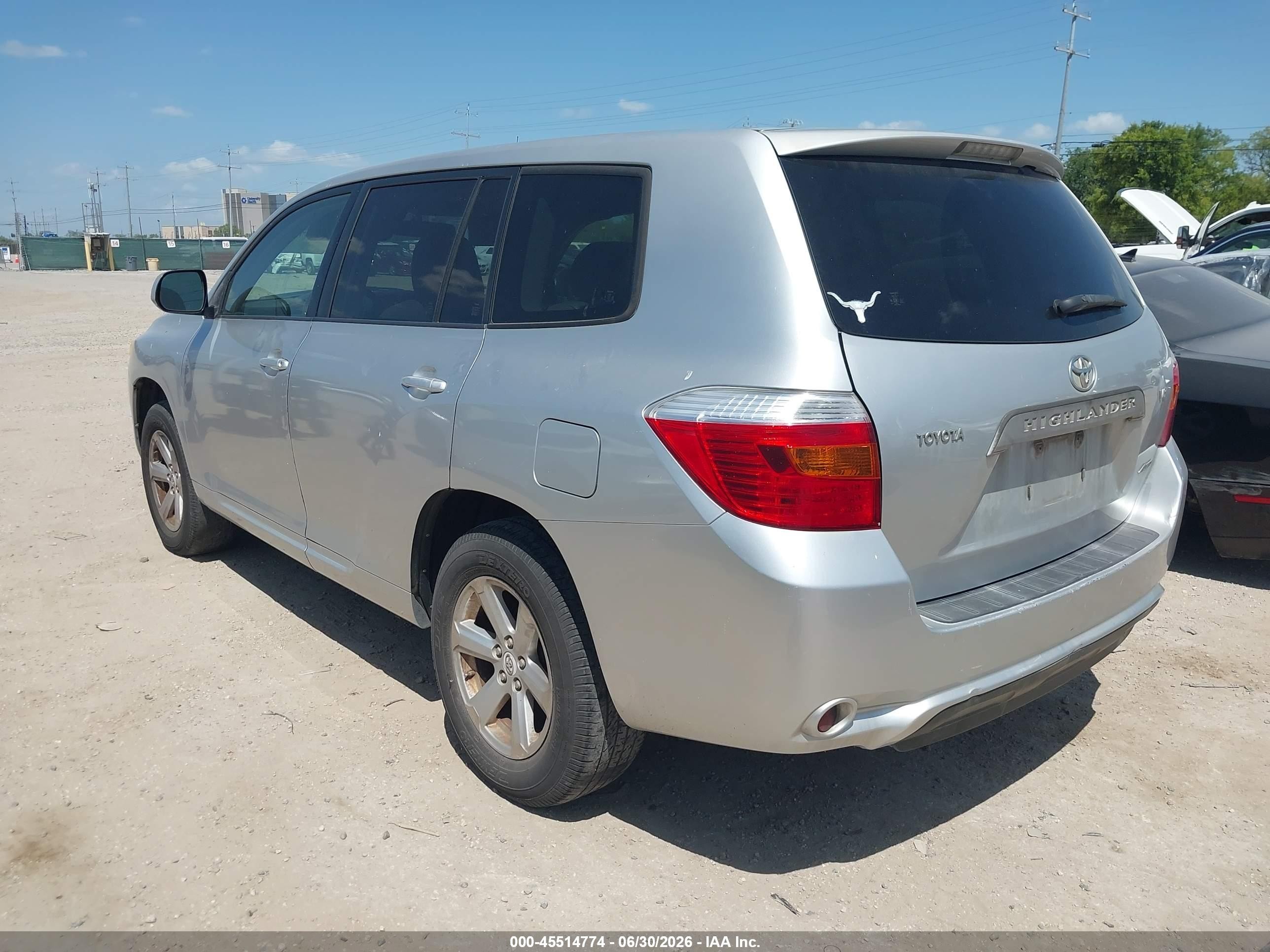 2008 Toyota Highlander   Silver vin: JTEES41A982069005