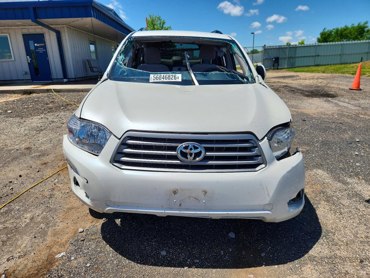2008 Toyota Highlander Base White vin: JTEES41AX82031329