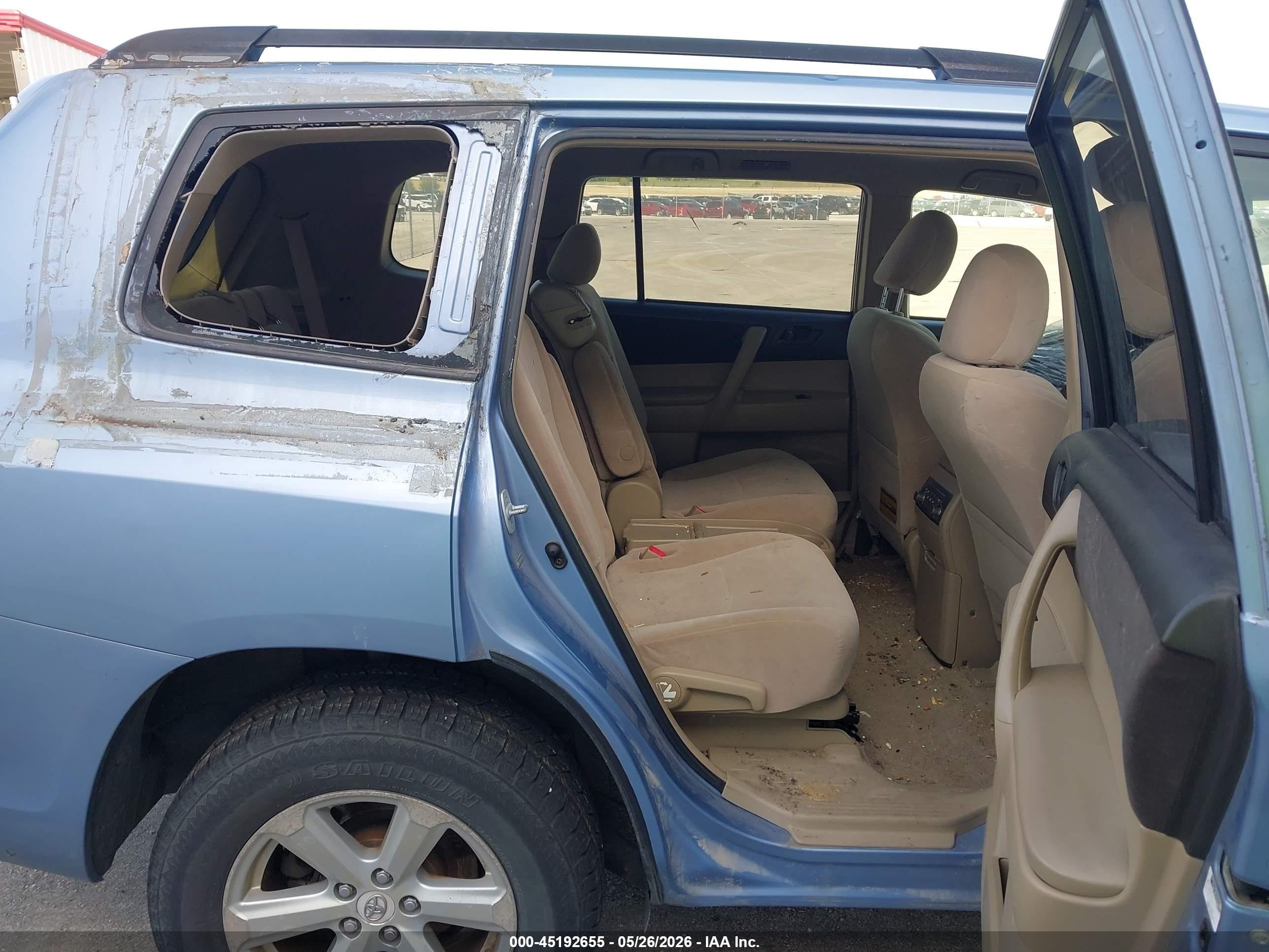 2008 Toyota Highlander   Синий vin: JTEES41AX82040421