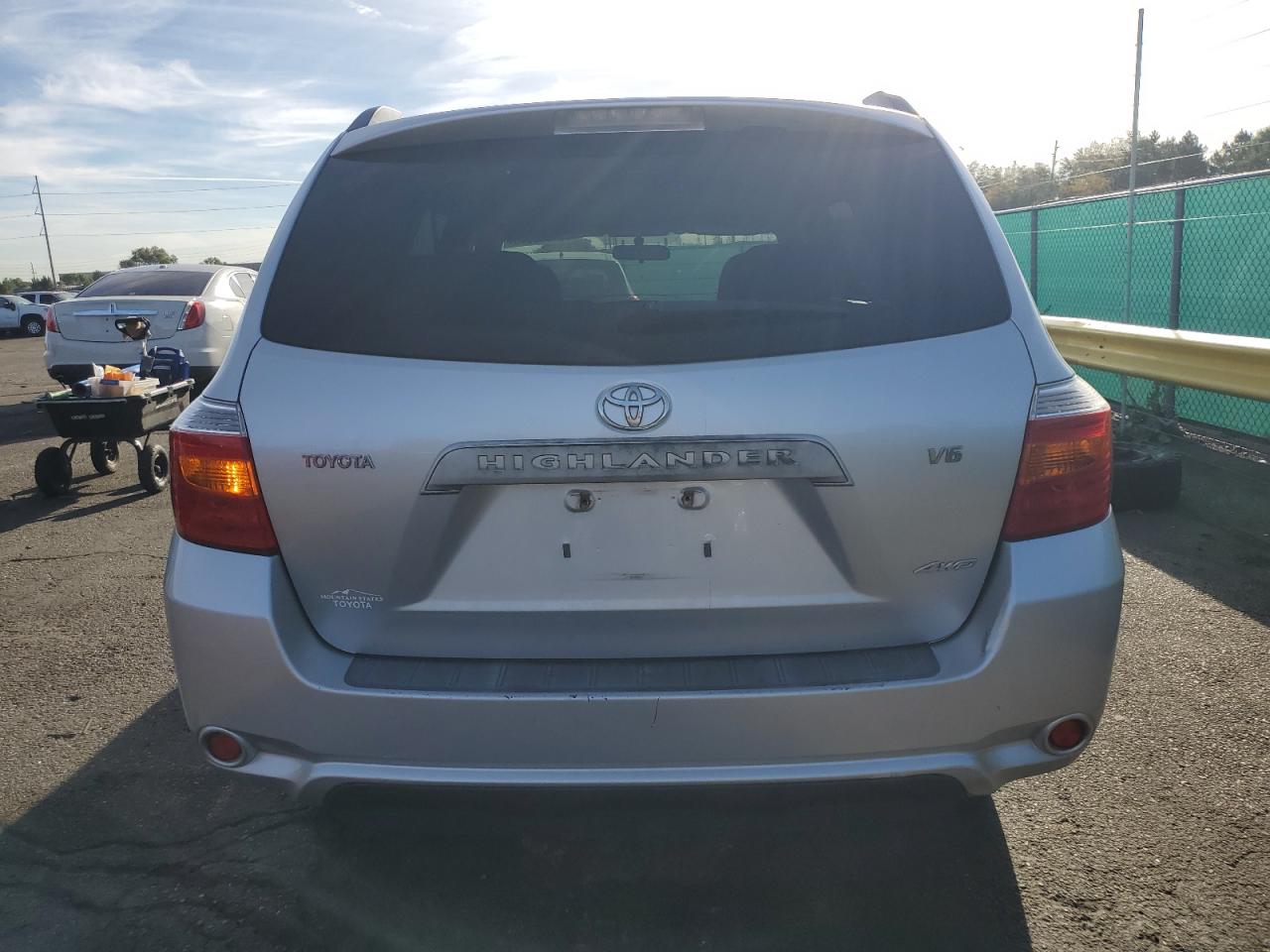2008 Toyota Highlander Silver vin: JTEES41AX82043965