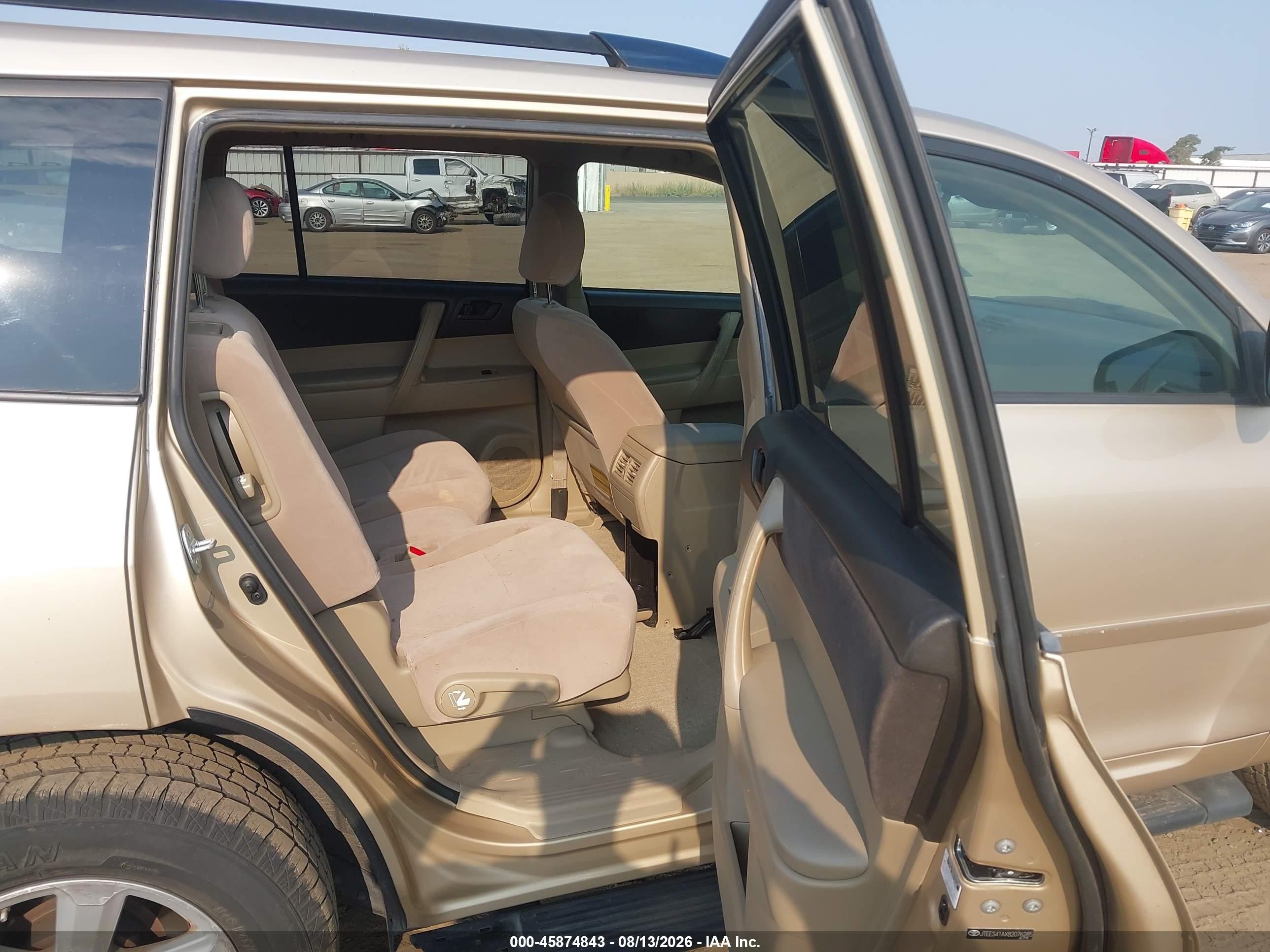 2008 Toyota Highlander Gold vin: JTEES41AX82076285