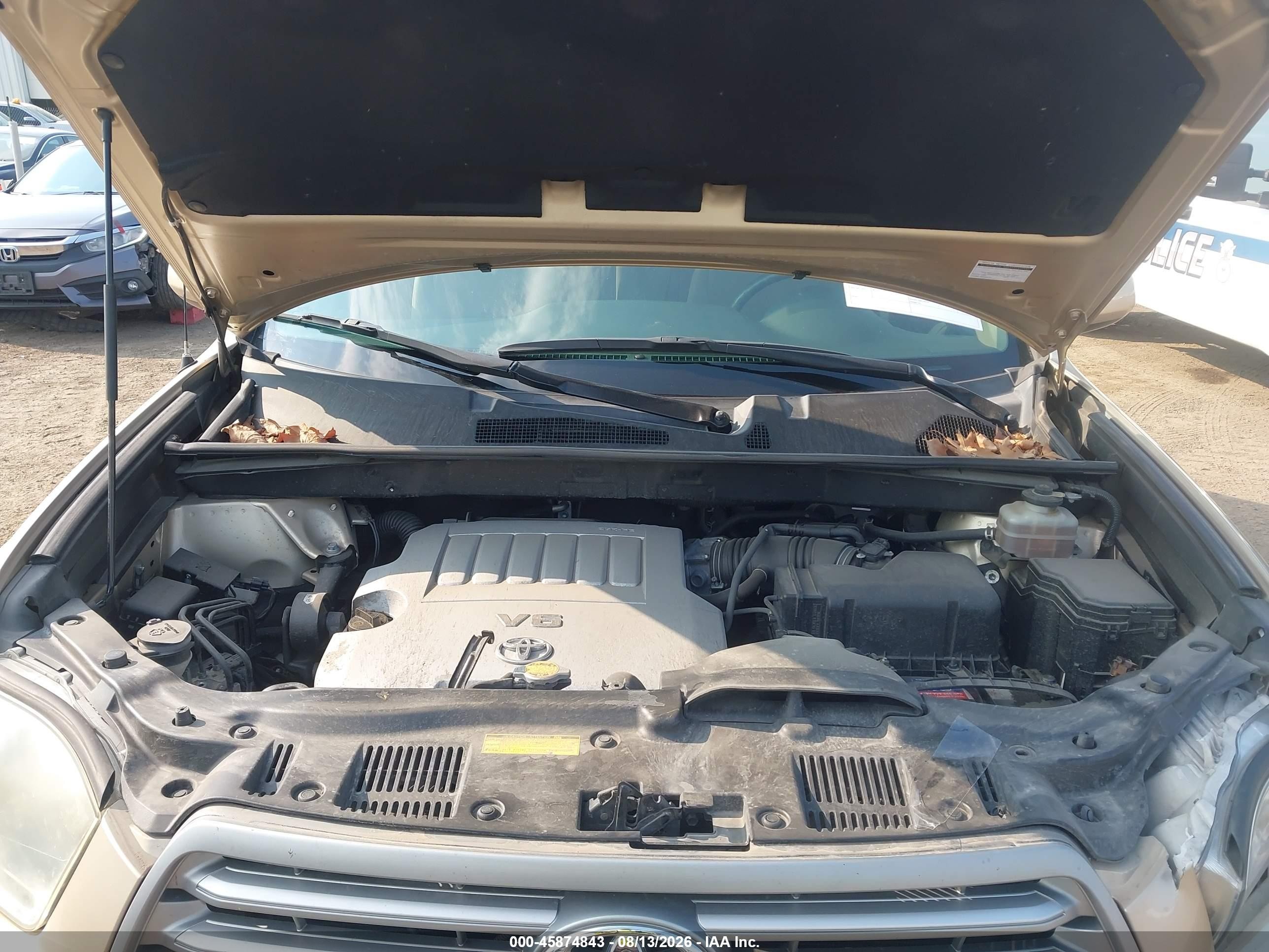 2008 Toyota Highlander Gold vin: JTEES41AX82076285