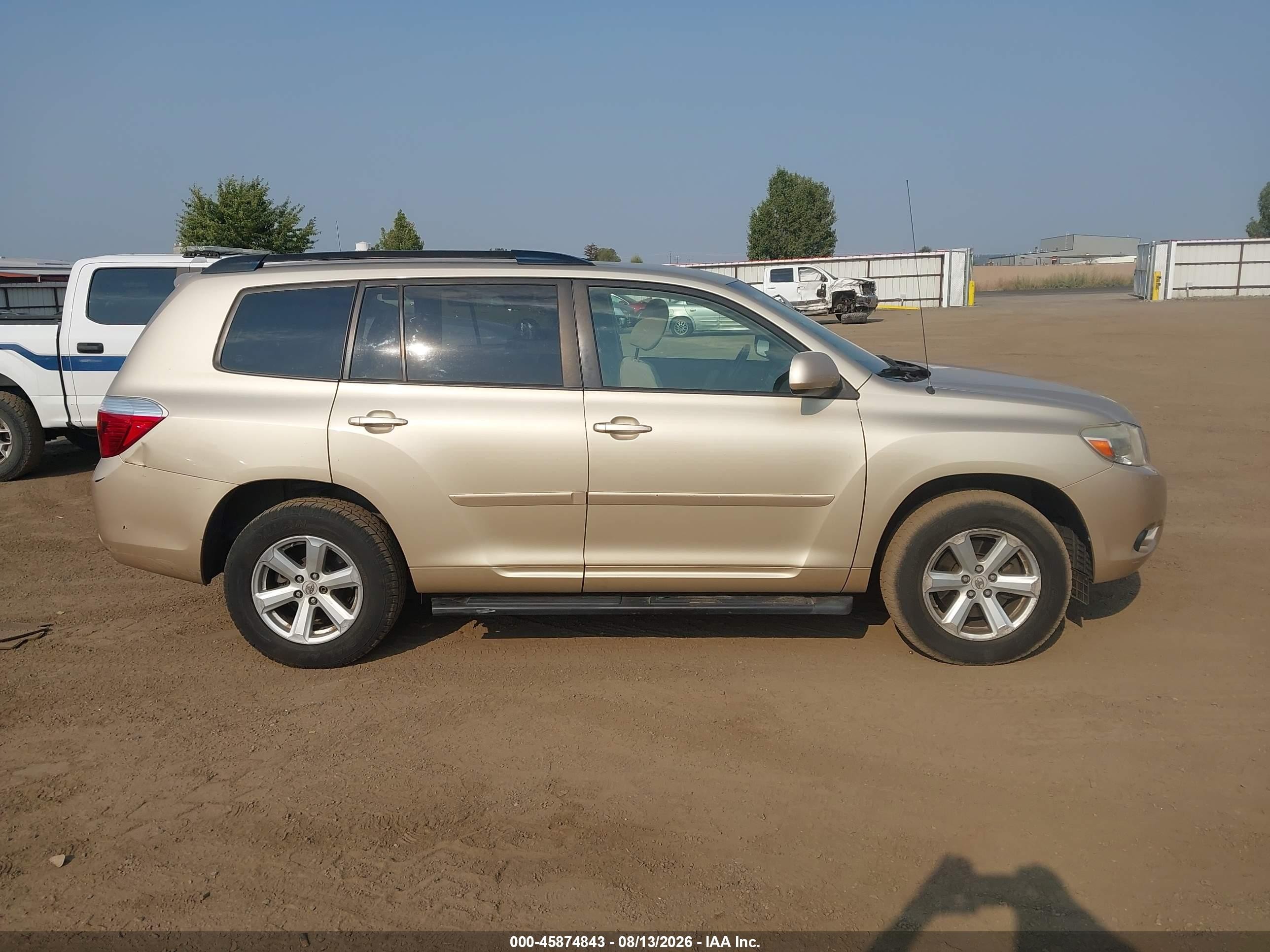2008 Toyota Highlander Gold vin: JTEES41AX82076285