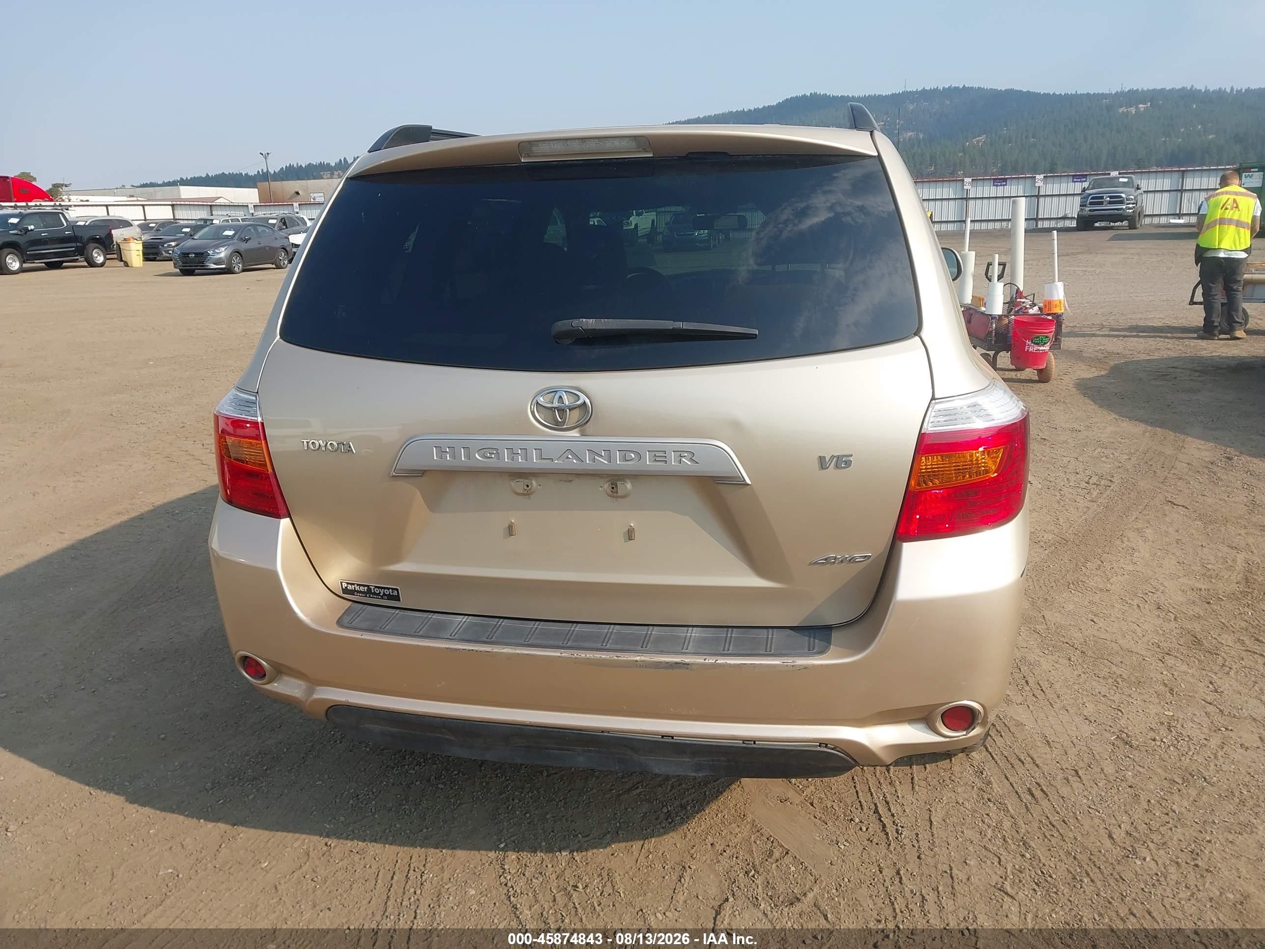 2008 Toyota Highlander Gold vin: JTEES41AX82076285
