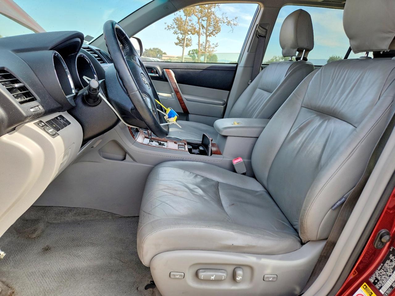 2009 Toyota Highlander Limited Maroon vin: JTEES42A092140253