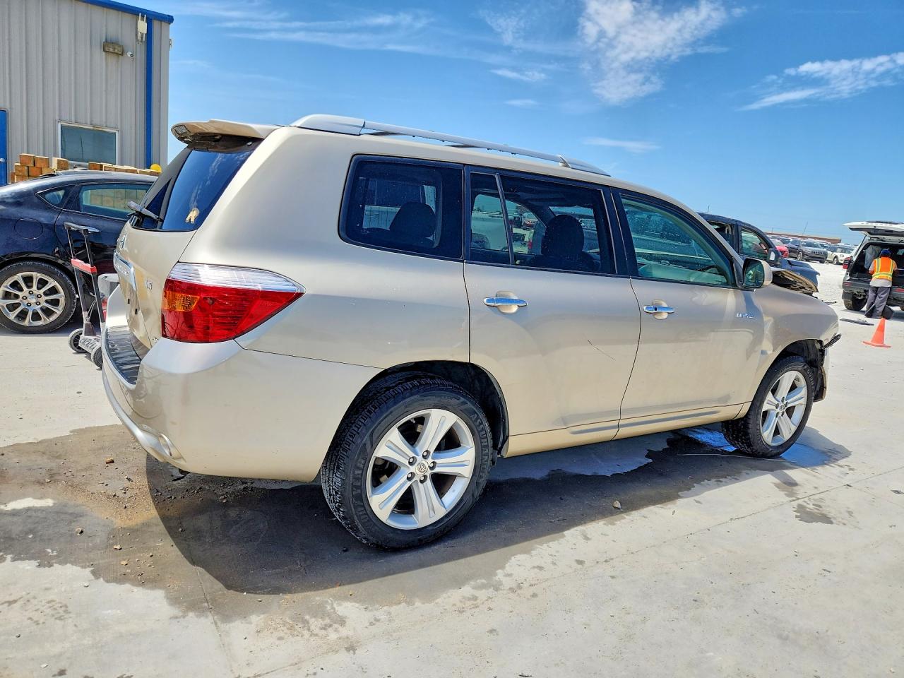 2009 Toyota Highlander Limited Gold vin: JTEES42A092141385