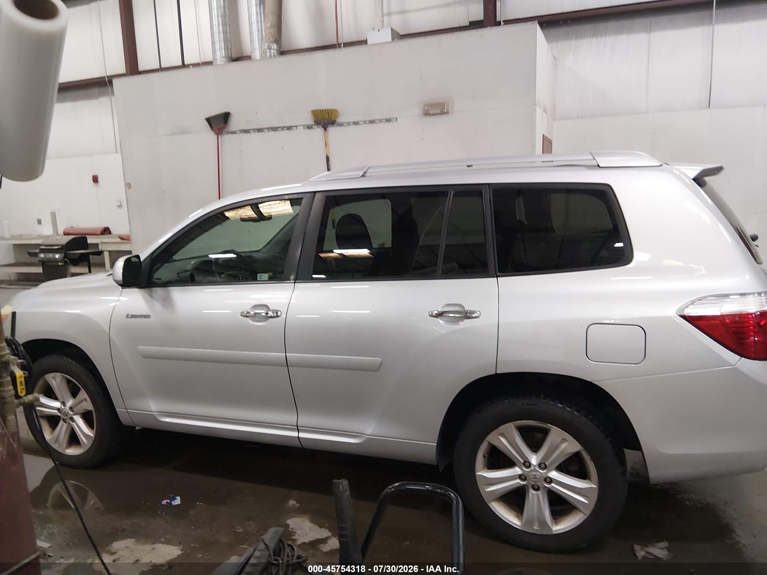 2008 Toyota Highlander Limited Gray vin: JTEES42A182052844
